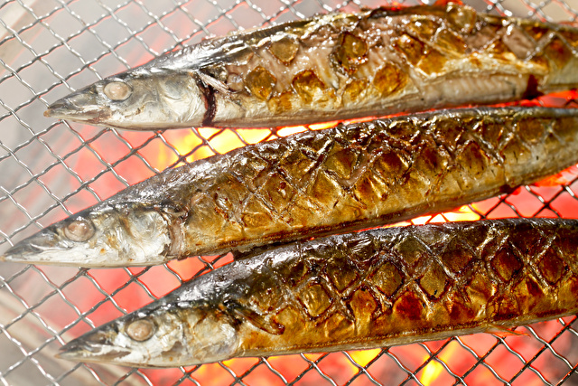 焼いた秋刀魚