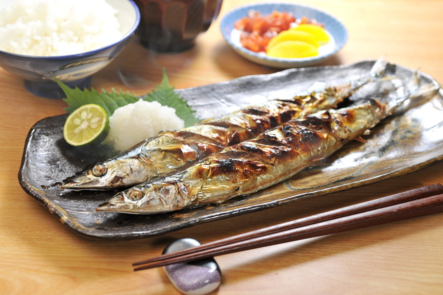 秋刀魚の焼き魚定食