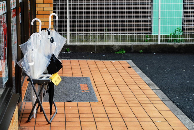 店先にある傘