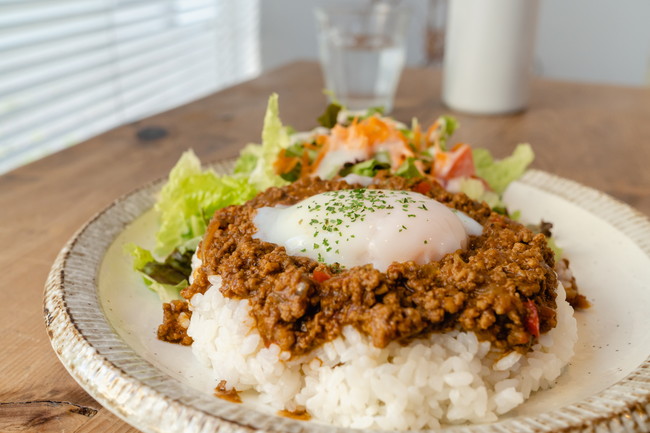 ドライカレー　キーマカレー