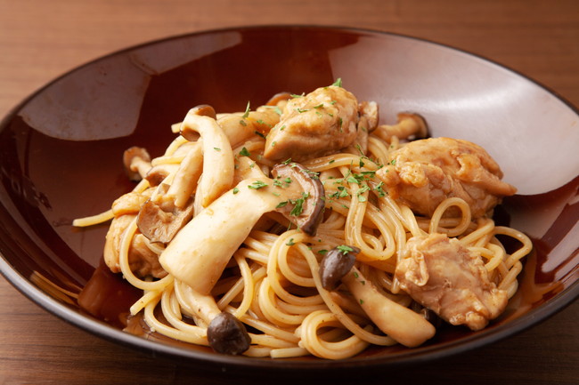 鶏肉ときのこのパスタ