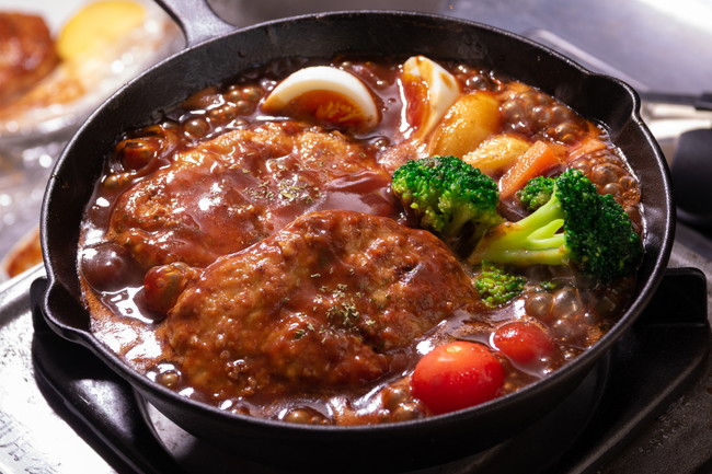 煮込みハンバーグ