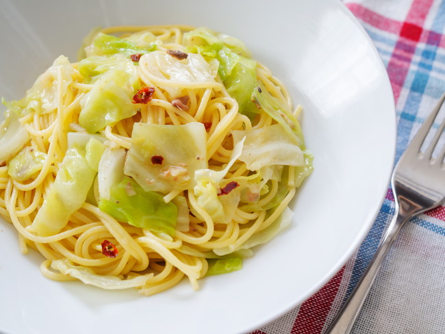 キャベツとアンチョビのパスタ