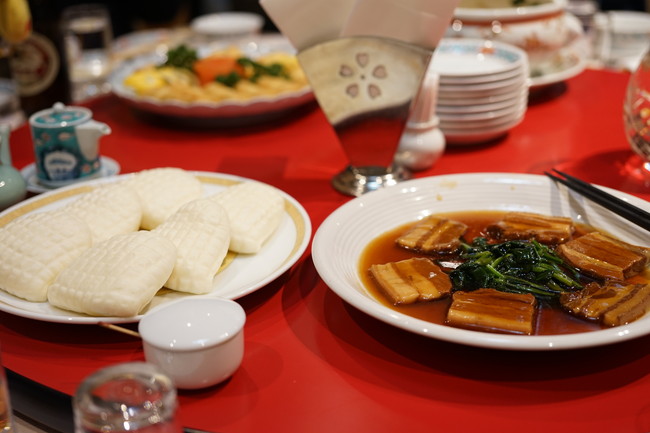 中華料理　円卓　食事