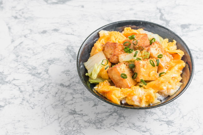 厚揚げの玉子丼